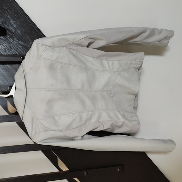 Faux leather jacket - Picture 8 of 8